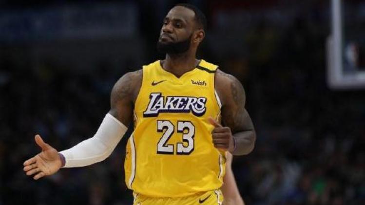LeBron James leidt Lakers naar winst in Brooklyn