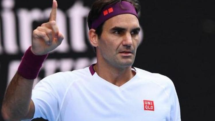 Roger Federer redt zeven matchpunten tegen Tennys Sandgren en zit in halve finales