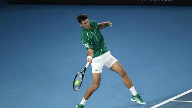 Titelverdediger Djokovic bereikt finale Australian Open na winst in 3 sets tegen Federer