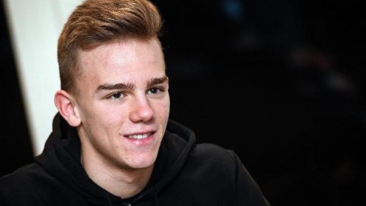 Topfavoriet Thibau Nys maakt het af bij de junioren op WK veldrijden