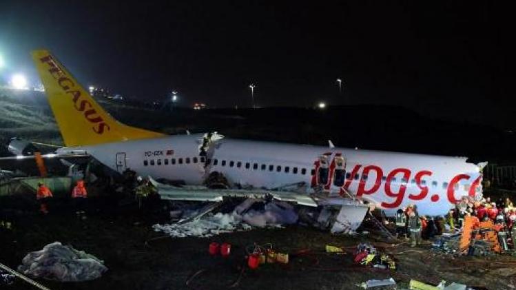 Vliegtuigongeluk Istanboel - Balans loopt verder op: 3 doden en 179 gewonden