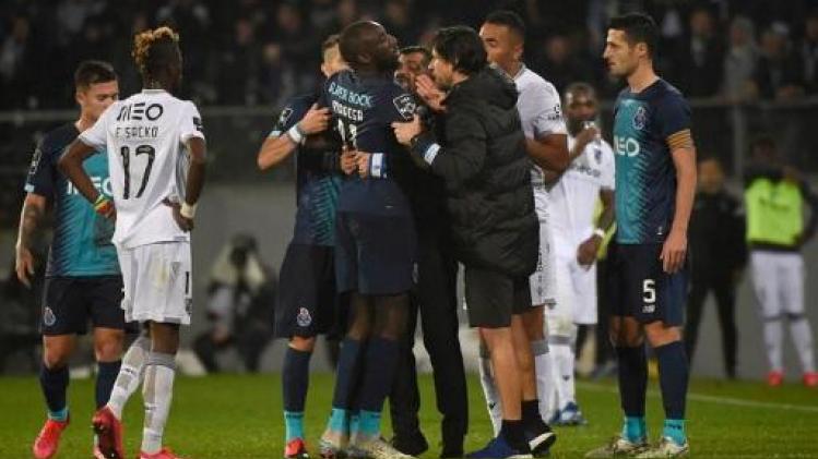 Primeira Liga - Aanvaller Marega van FC Porto stapt veld af vanwege racisme