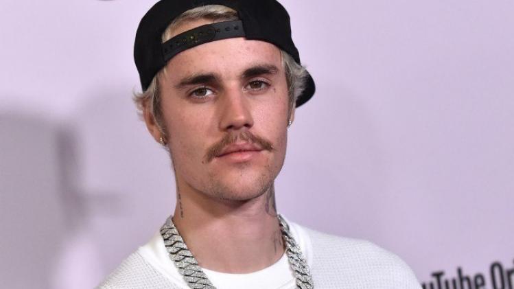 Internet lacht met de villa van Justin Bieber: Lijkt wel een slacentrifuge