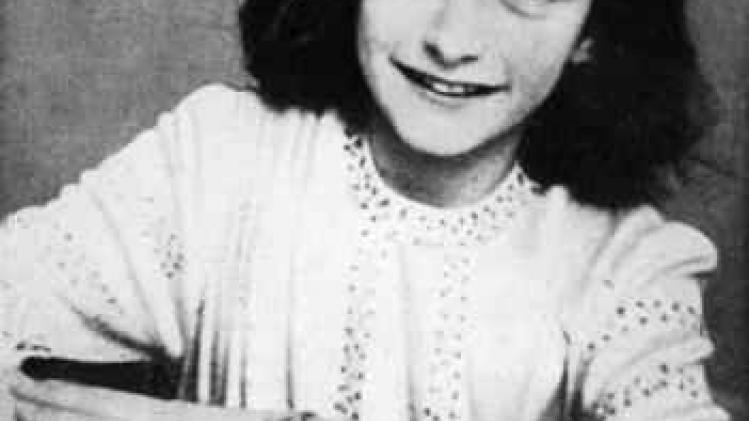 Sprookjesboek getekend door Anne Frank geveild voor 62.500 dollar in New York