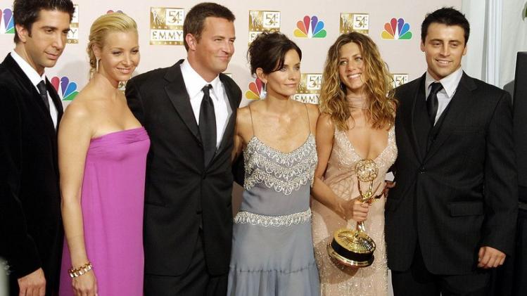 Actrices Jennifer Aniston en Lisa Kudrow  halen herinneringen op uit hun Friends periode