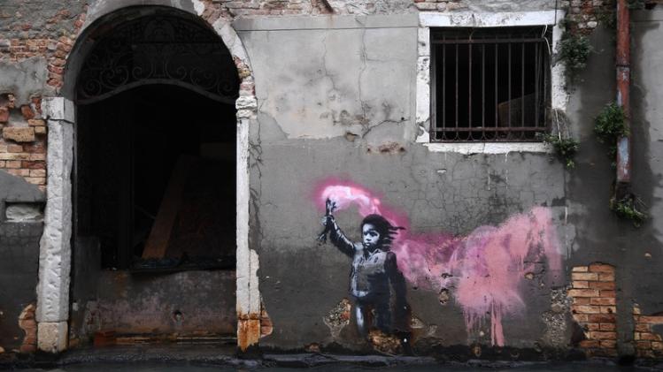Banksy sponsort reddingsschip voor vluchtelingen op Middellandse Zee