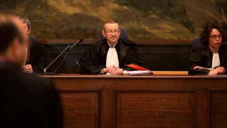 Proces terreurcel Verviers begint met vertraging zodat advocaten cliënten kunnen spreken