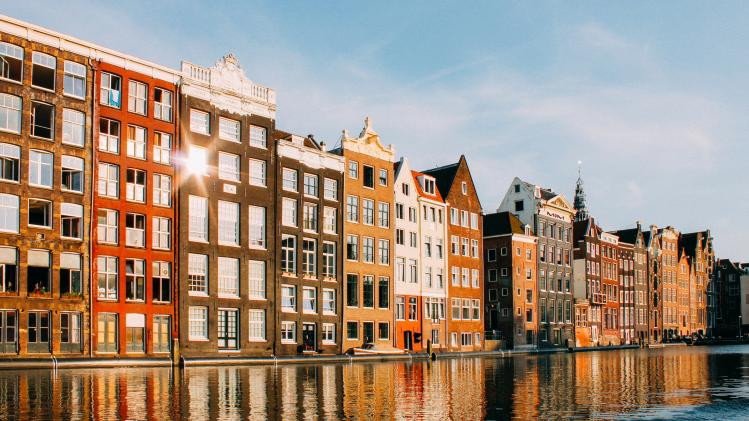 Dit is hoe Amsterdam er in de bergen zou uitzien (video)