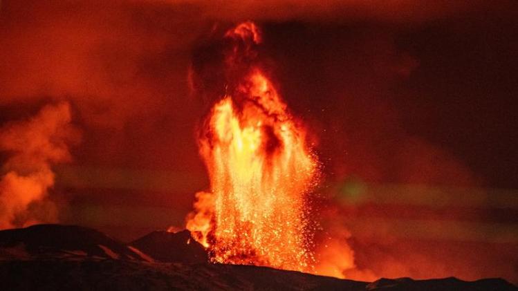 De IJslanders hebben een nieuwe hobby: vulkaanwandelen