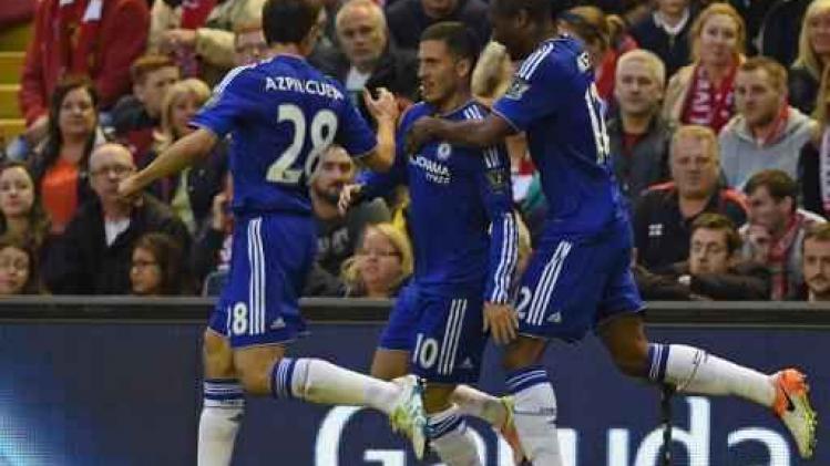 Belgen in het buitenland - Hazard en Benteke zorgen voor puntendeling in Liverpool-Chelsea