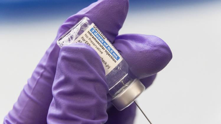 Johnson & Johnson garandeert levering coronavaccins aan EU na sluiting Amerikaanse fabriek