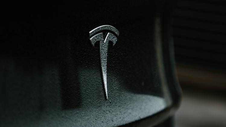 "Tesla's zijn te manipuleren en rijden dan zonder bestuurder"