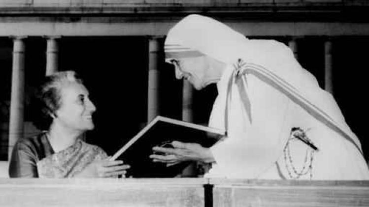 Moeder Teresa wordt op het Sint-Pietersplein heilig verklaard