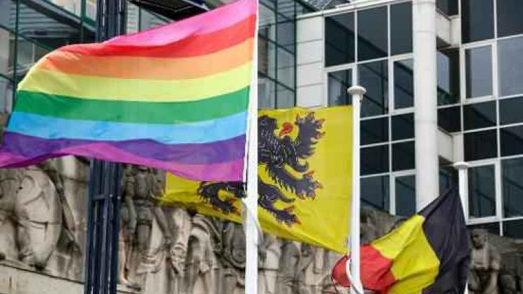 Vlaamse overheid verwelkomt transgenders