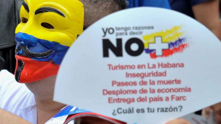 COLOMBIA-CONFLICT-FARC-SANTOS-PEACE-TALKS-PROTEST