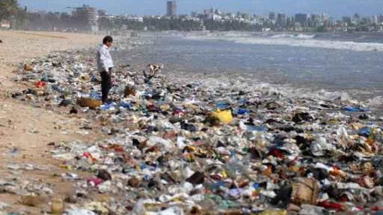 Duitse bedrijven willen plastic afval uit de zeeën halen