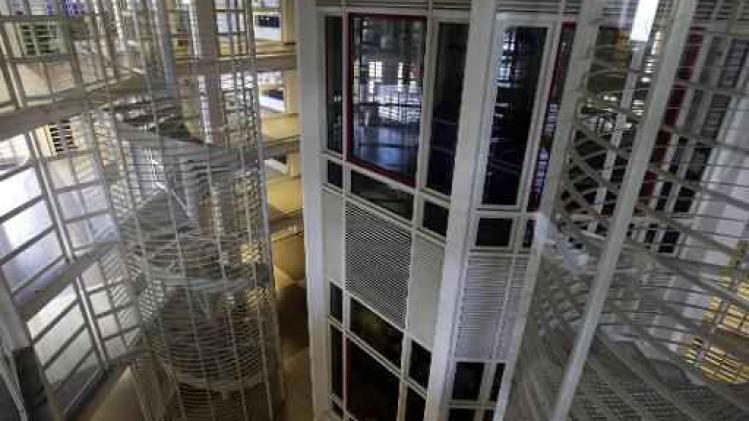 Een honderdtal gedetineerden in Itter weigert terug te keren naar cellen
