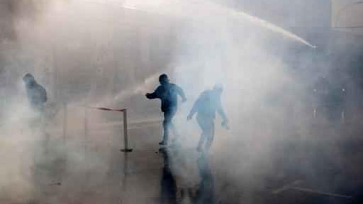 Bewakingsagent omgekomen bij rellen tijdens manifestatie tegen Chileense regering