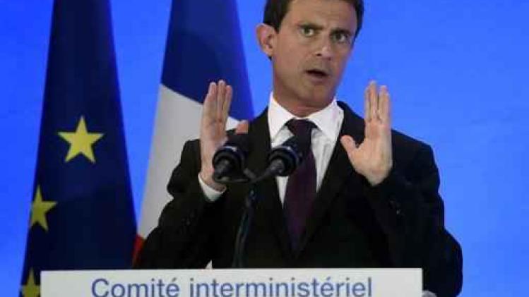 Aanslagen Parijs - Franse premier gaat omstandigheden voor opsluiting van Salah Abdeslam niet veranderen