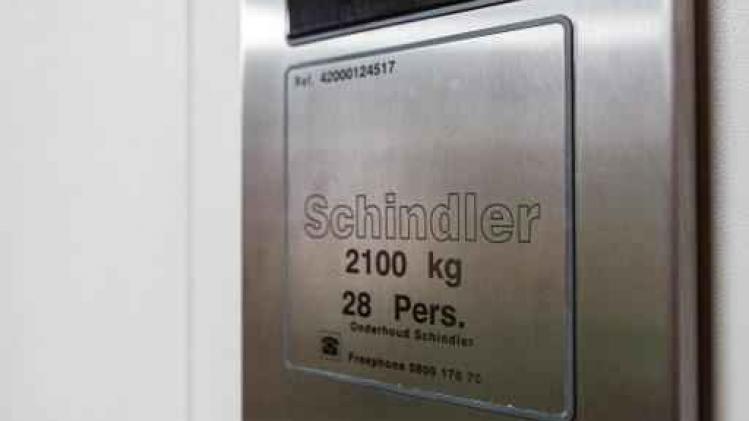 Personeel Schindler voert opnieuw actie tegen ontslagen en dreigt hoofdzetel te blokkeren