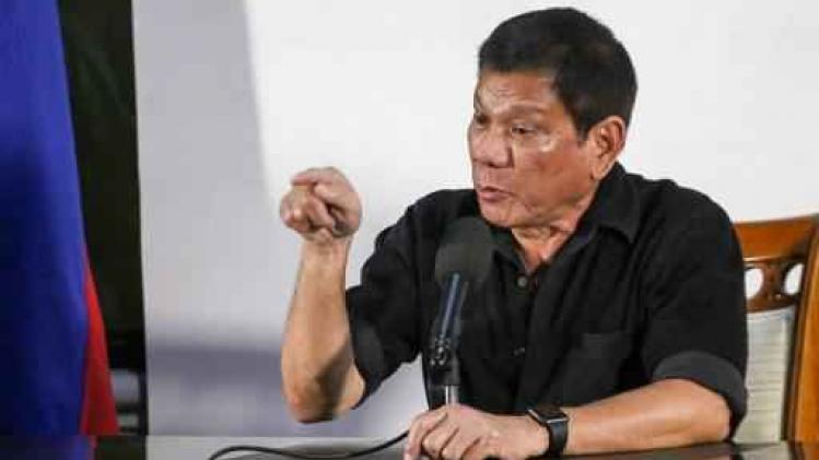 Toekomstige Filipijnse president bedreigt corrupte politieagenten met de dood