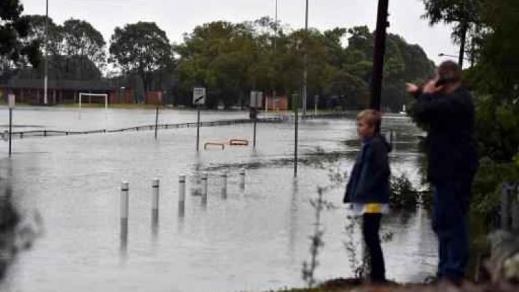 Drie doden bij Australische overstromingen en stormen