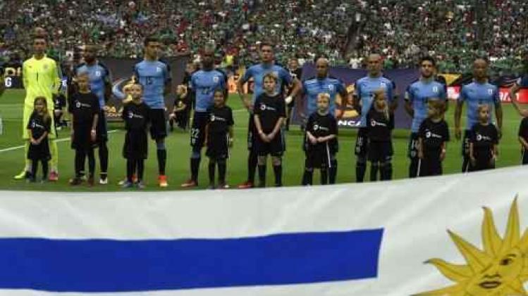 Verkeerde hymne en een nederlaag voor Uruguayaanse elf in Copa America