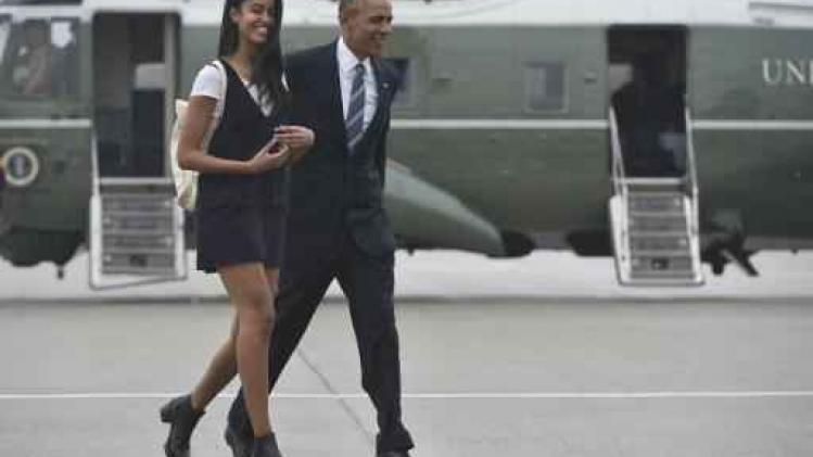 Obama woont afstudeerceremonie van dochter Malia bij