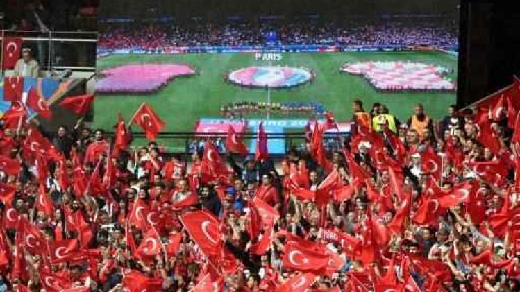 Incidenten in Parijs voor de match Turkije-Kroatië