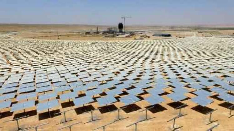 Israël bouwt gigantische zonne-energiecentrale in Negevwoestijn