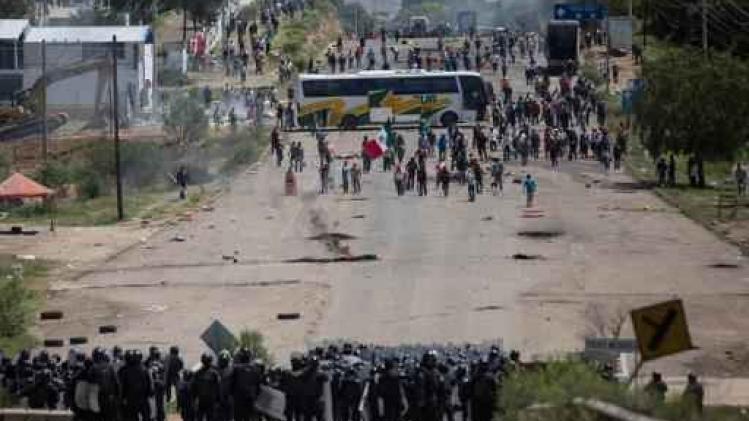 Minstens drie doden bij rellen tijdens protesten van leerkrachten in Mexico