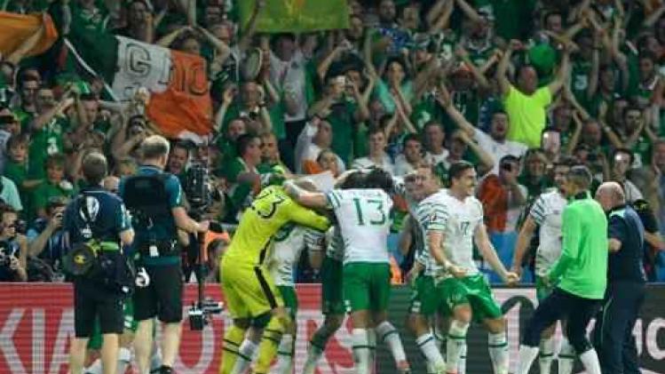 EK 2016 - Ierland dankzij late treffer naar achtste finales