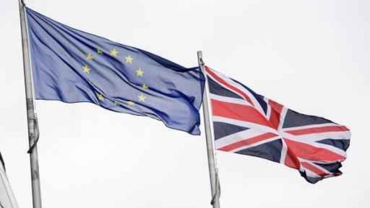 Brits EU-referendum - Onzekerheid over uitkomst zet pond op roetsjbaan