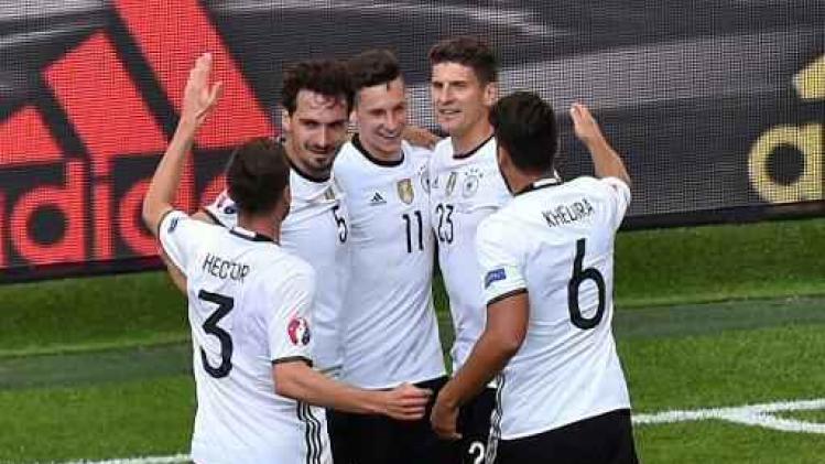 EK 2016 - Oppermachtig Duitsland vlot voorbij Slovakije naar kwartfinales