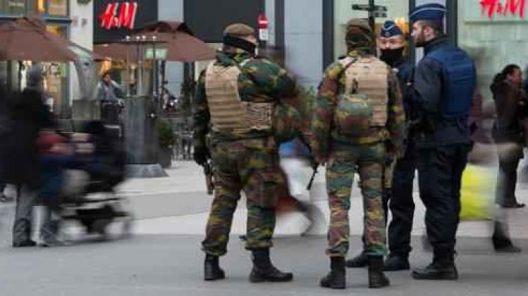 Vandeput: "Belgische militairen op straat hebben 'alle middelen om adequaat te reageren'"