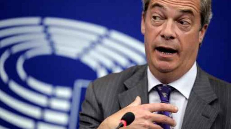 Nigel Farage steunt andere landen die "stervende" Europese Unie vaarwel willen zeggen
