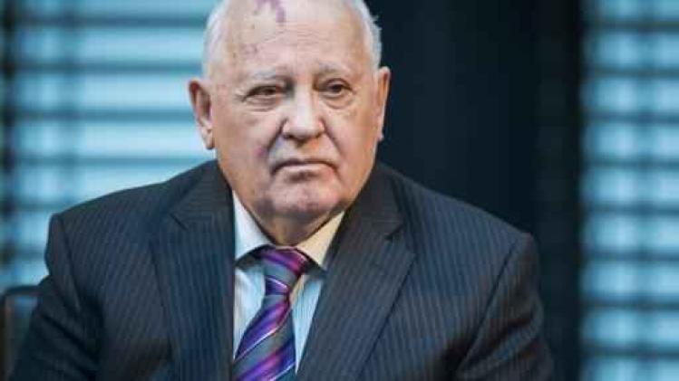 Gorbatsjov haalt uit naar de NAVO
