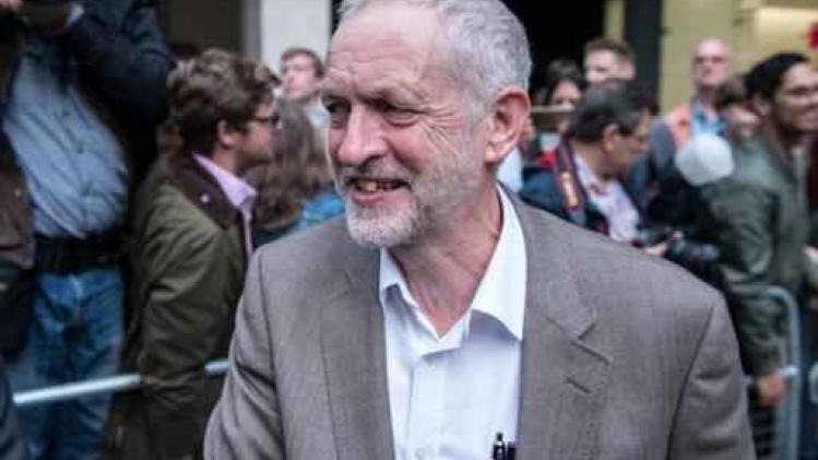 Corbyn behaalt cruciale overwinning op tegenstanders binnen Labour