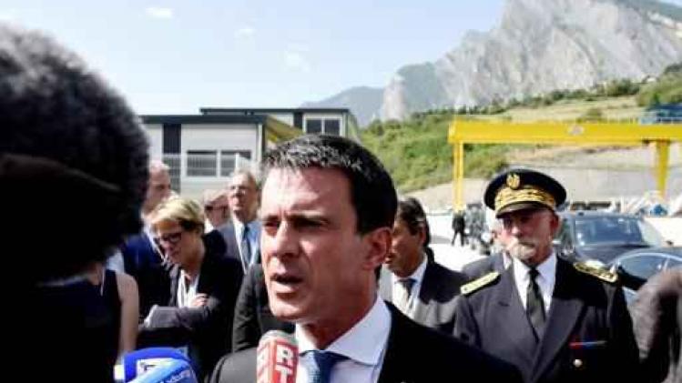 Premier Valls gewaagt van een "barbaarse daad"