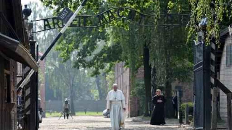 Sereen bezoek van Paus Franciscus aan concentratiekamp Auschwitz