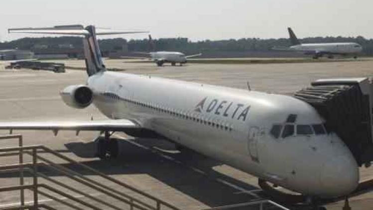 Vliegtuigen Delta Air Lines aan de grond door systeempanne