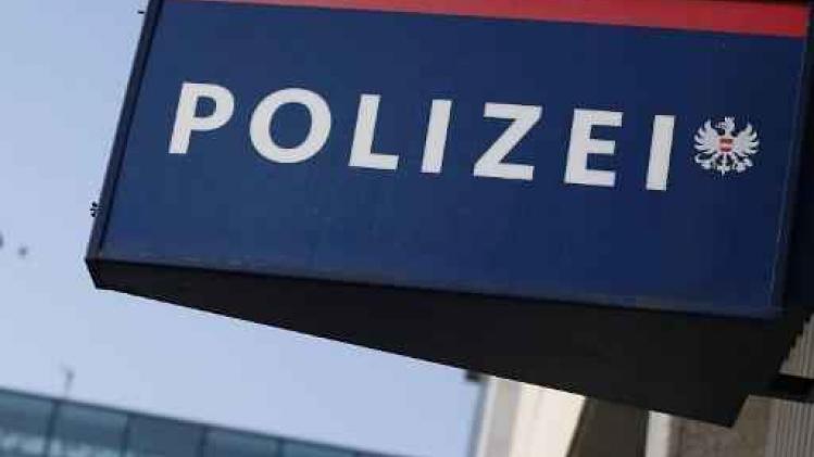 Verwarde zestiger verwondt twee mensen op trein in Oostenrijk