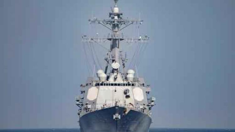 Gevaarlijke confrontatie tussen Iraanse schepen en Amerikaanse destroyer