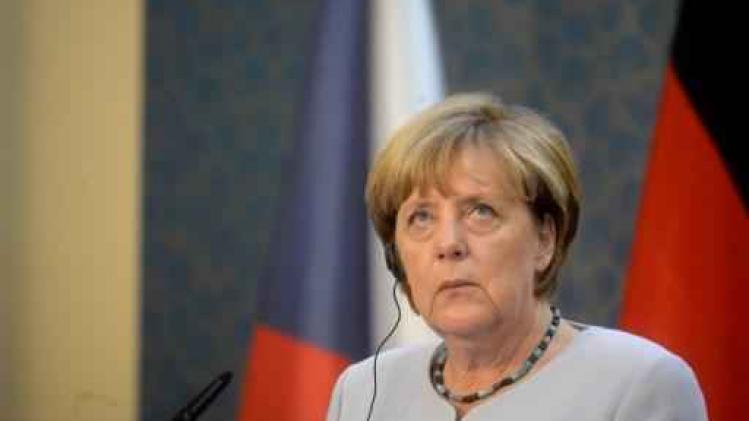 Merkel stelt beslissing over herverkiezing uit tot begin 2017