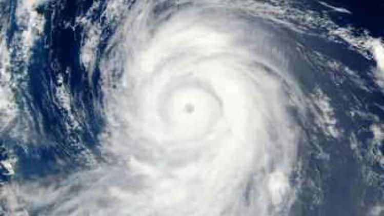 Japan zet zich schrap voor krachtige tyfoon