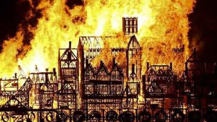 Londen herdenkt Grote Brand van 1666 met vuurspektakel aan de Thames