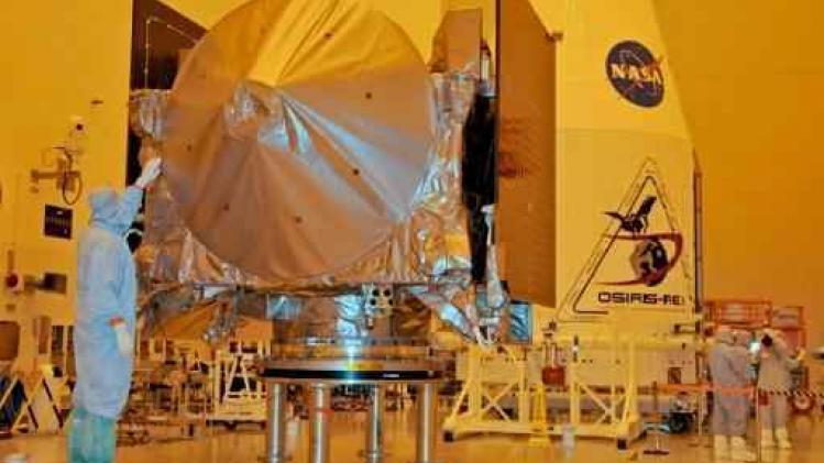 Amerikaanse ruimtesonde OSIRIS-REx richting asteroïde Bennu gelanceerd
