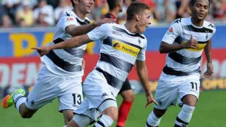 Belgen in het buitenland - Thorgan Hazard dirigeert Mönchengladbach met twee goals naar ruime overwinning