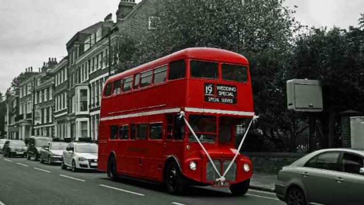 bus-84711_1920-1