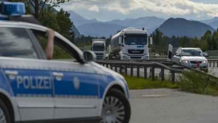 Bomalarm door verdachte auto aan Duits-Oostenrijkse grens